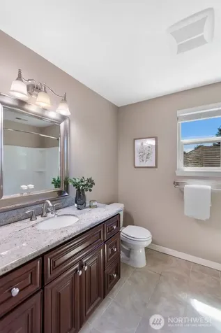28226 15th Avenue S Federal Way WA 98003