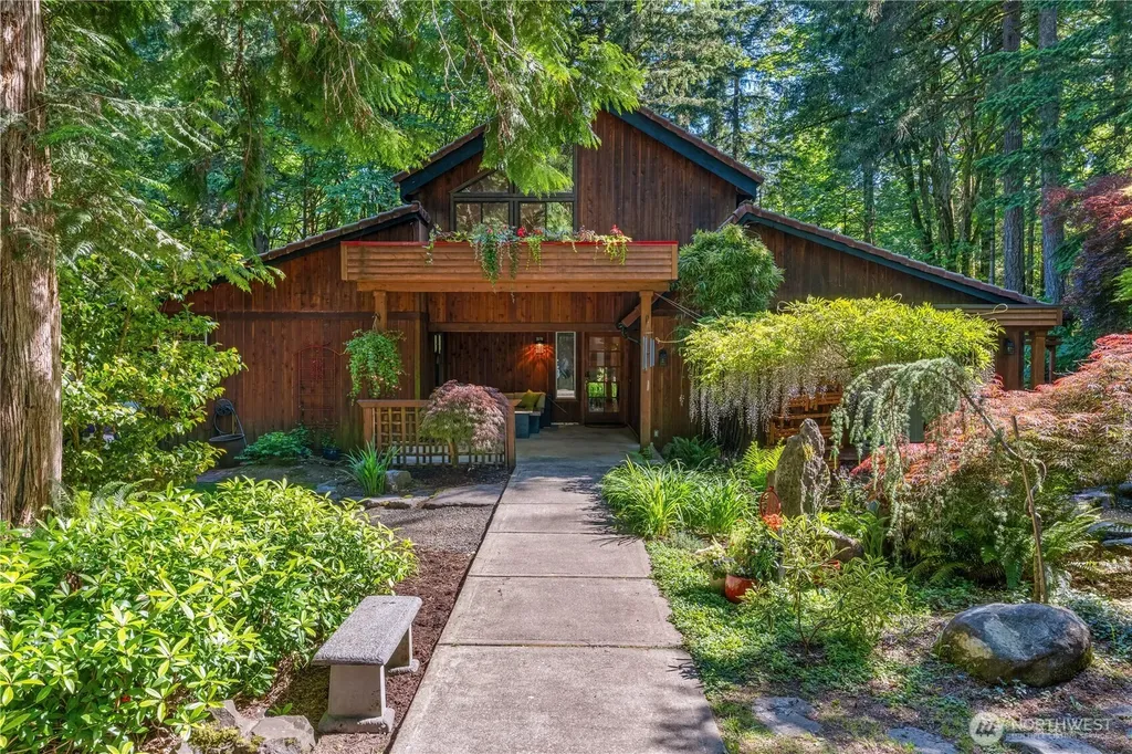 6528 Alpine Drive SW Olympia WA 98512