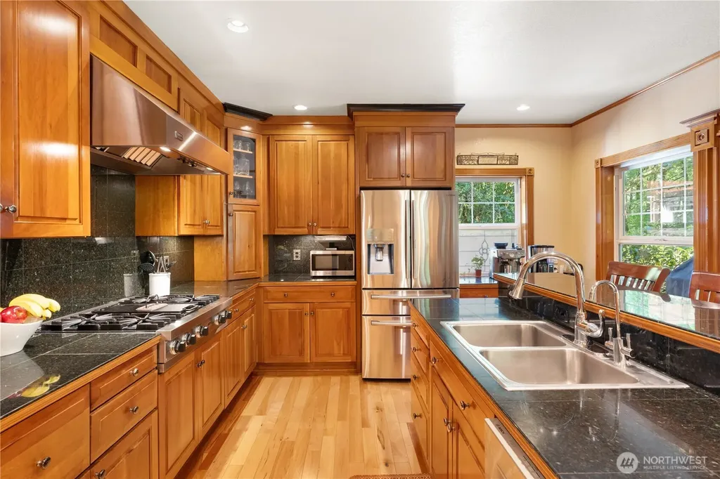 6528 Alpine Drive SW Olympia WA 98512