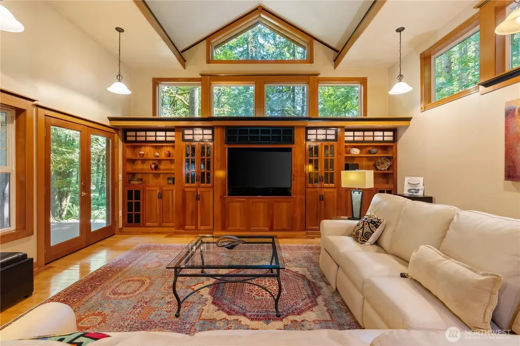 6528 Alpine Drive SW Olympia WA 98512