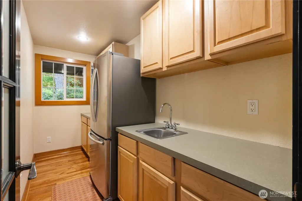 6528 Alpine Drive SW Olympia WA 98512