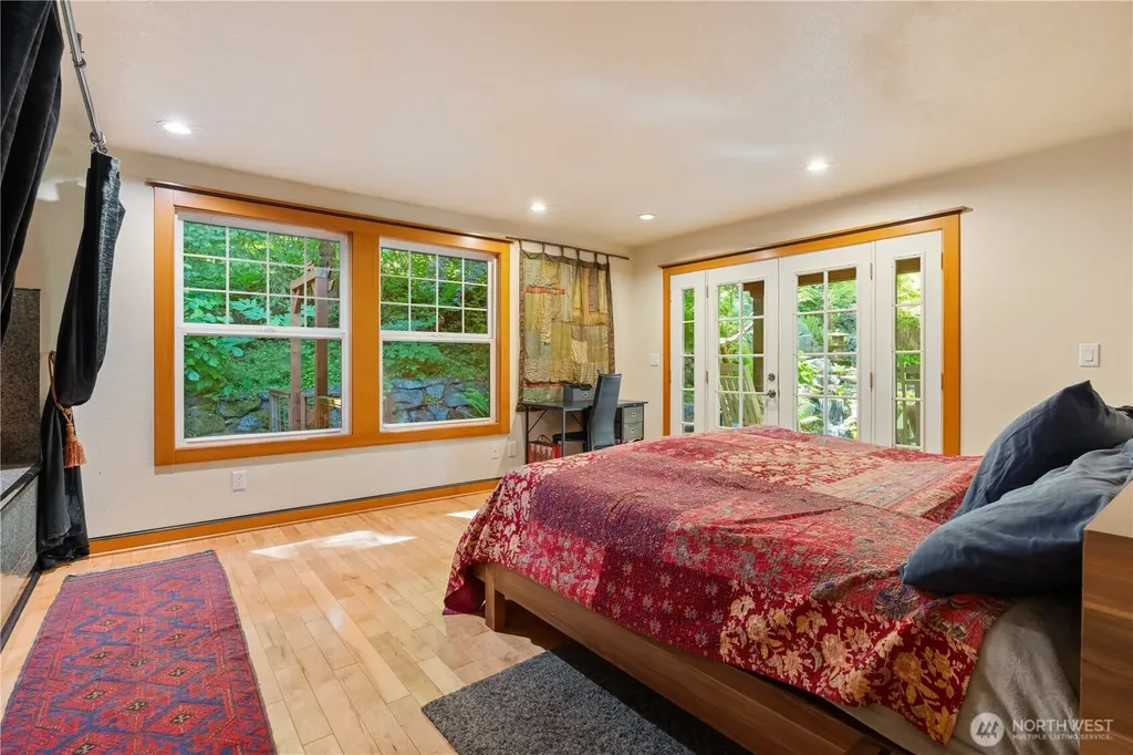 6528 Alpine Drive SW Olympia WA 98512