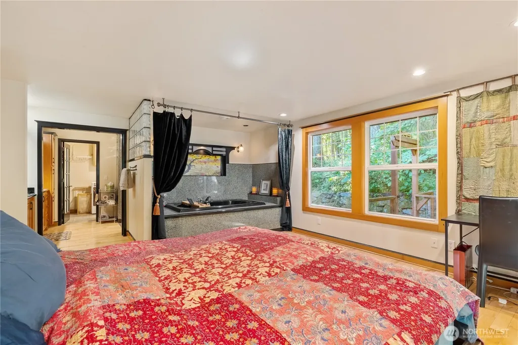 6528 Alpine Drive SW Olympia WA 98512