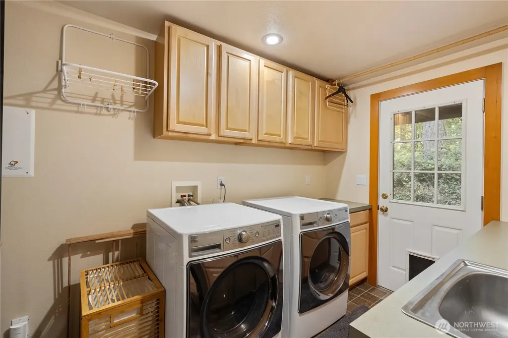 6528 Alpine Drive SW Olympia WA 98512