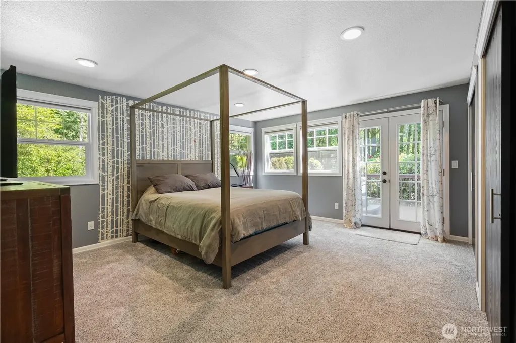 6528 Alpine Drive SW Olympia WA 98512