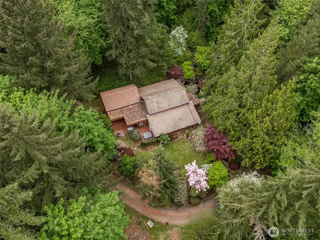 6528 Alpine Drive SW Olympia WA 98512