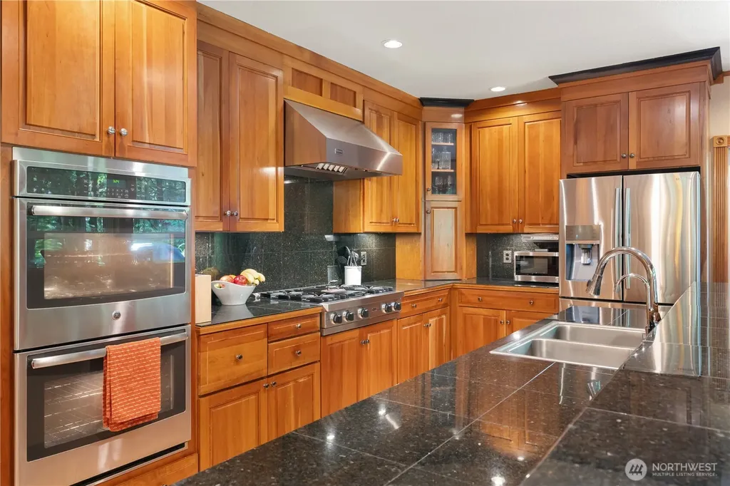 6528 Alpine Drive SW Olympia WA 98512
