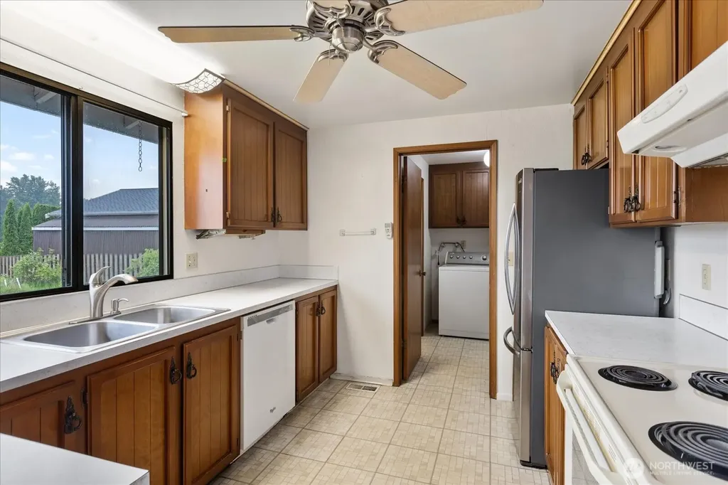 2421 Jacqueline Place Mount Vernon WA 98273