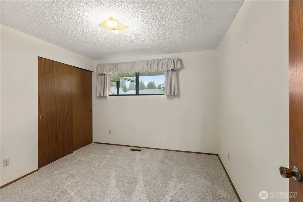 2421 Jacqueline Place Mount Vernon WA 98273