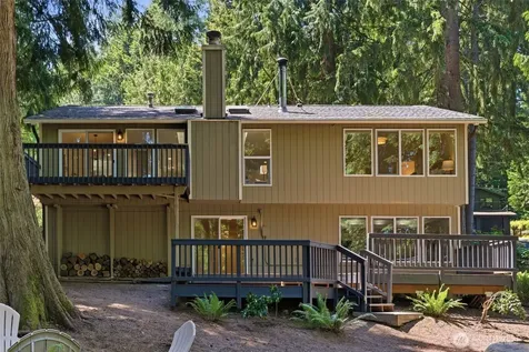 895 Highwood Drive SW Issaquah WA 98027
