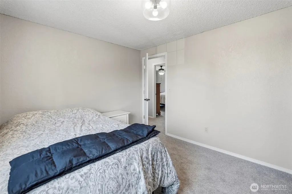 46216 287th Avenue SE Enumclaw WA 98022