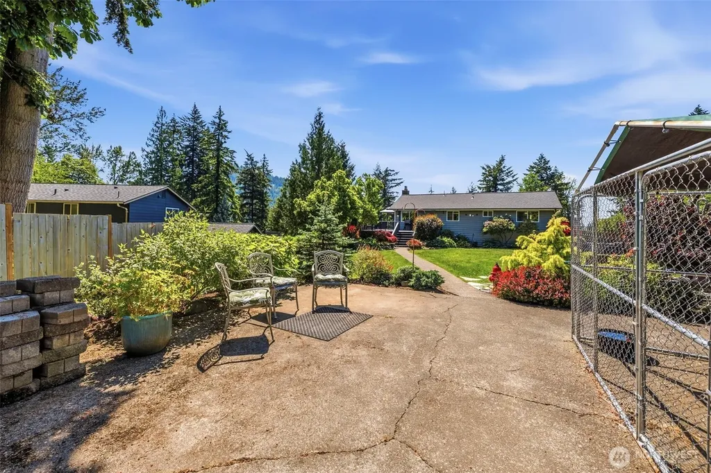 46216 287th Avenue SE Enumclaw WA 98022