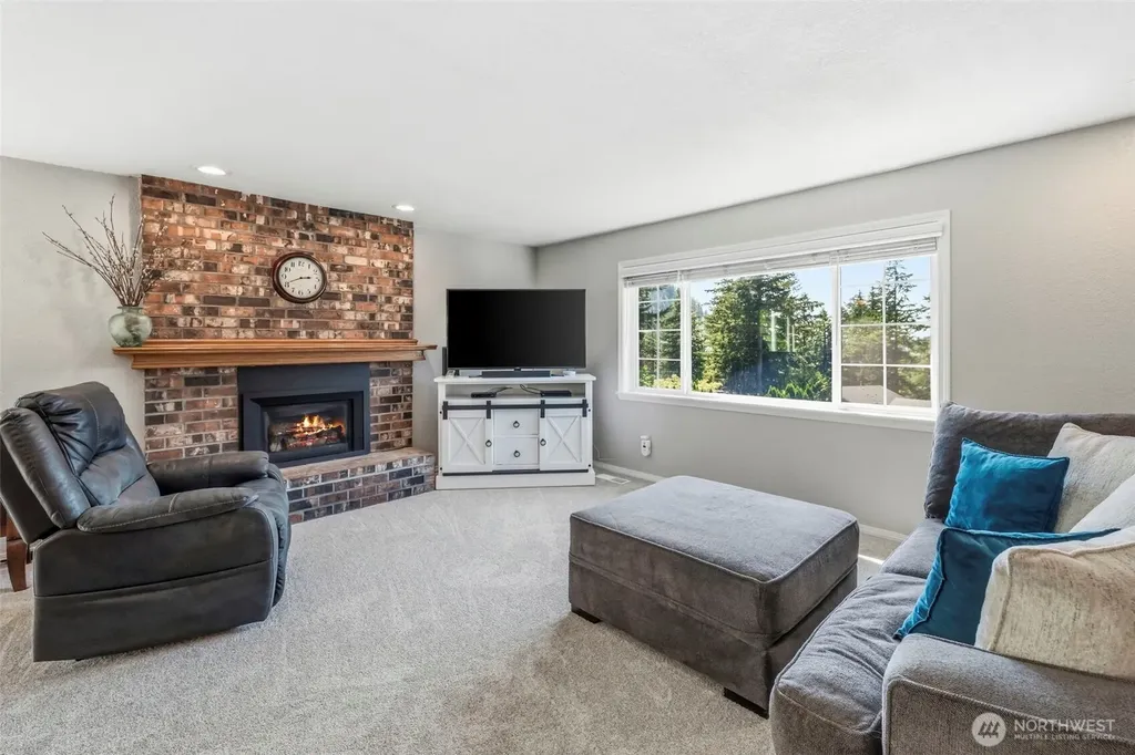 46216 287th Avenue SE Enumclaw WA 98022