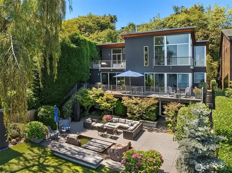 1318 Lakeside Avenue S Seattle WA 98144