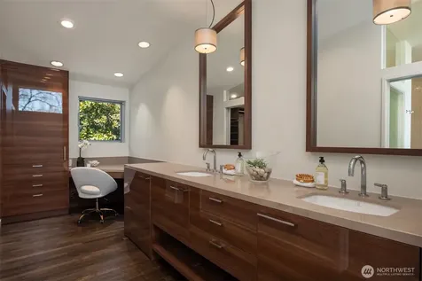 1318 Lakeside Avenue S Seattle WA 98144