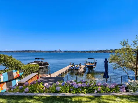 1318 Lakeside Avenue S Seattle WA 98144