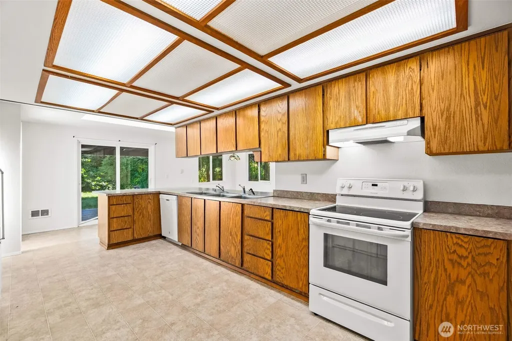 921 185th Street Ct E Spanaway WA 98387