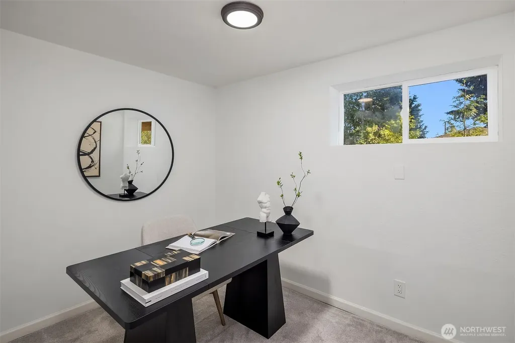 413 9th Avenue Kirkland WA 98033