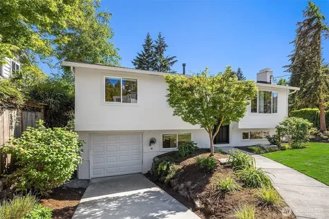 413 9th Avenue Kirkland WA 98033