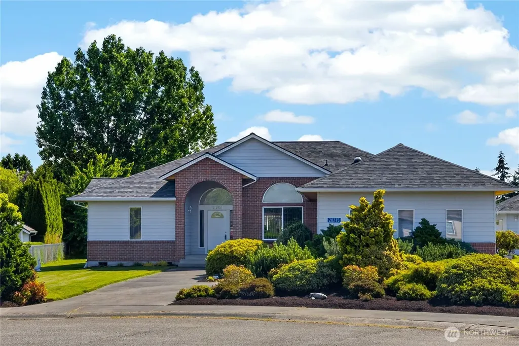 20275 Gardner Court Burlington WA 98233
