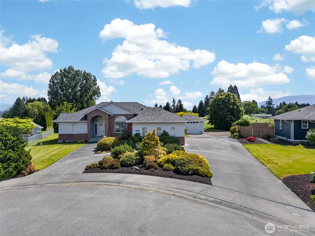 20275 Gardner Court Burlington WA 98233
