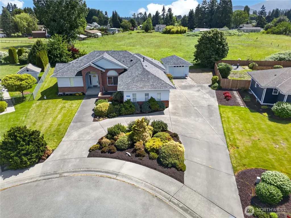 20275 Gardner Court Burlington WA 98233