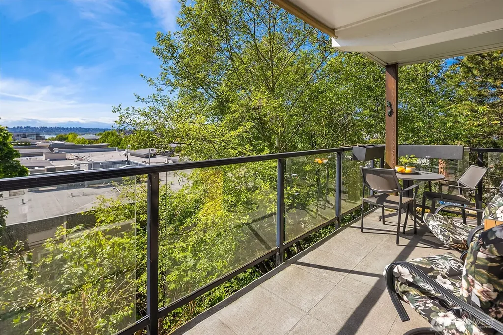 410 2nd Avenue S Kirkland WA 98033