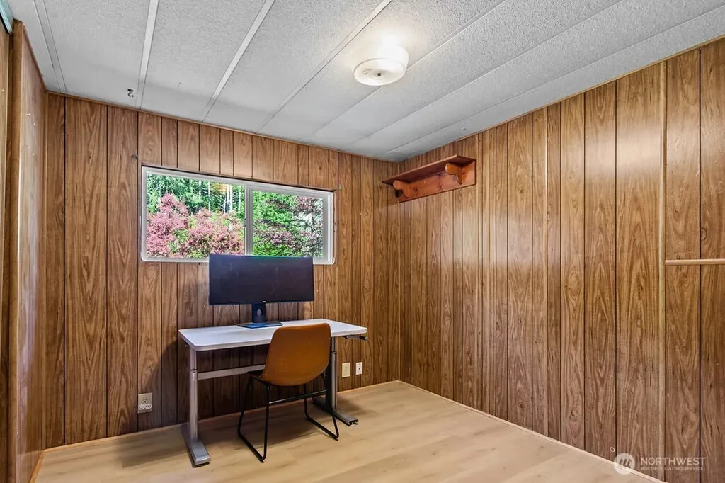 34411 48th Avenue E Eatonville WA 98328