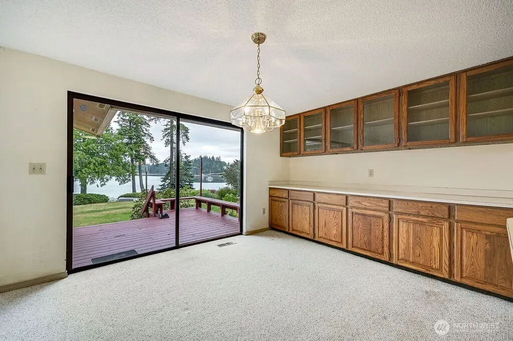 261 Verner Avenue Port Ludlow WA 98365