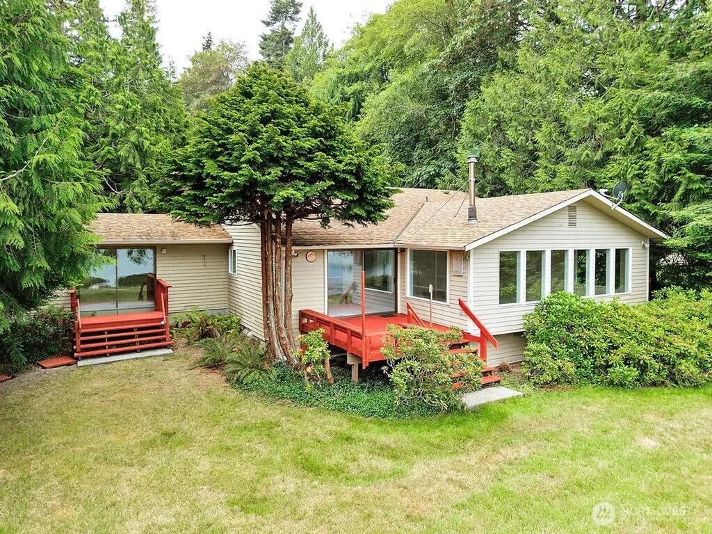 261 Verner Avenue Port Ludlow WA 98365