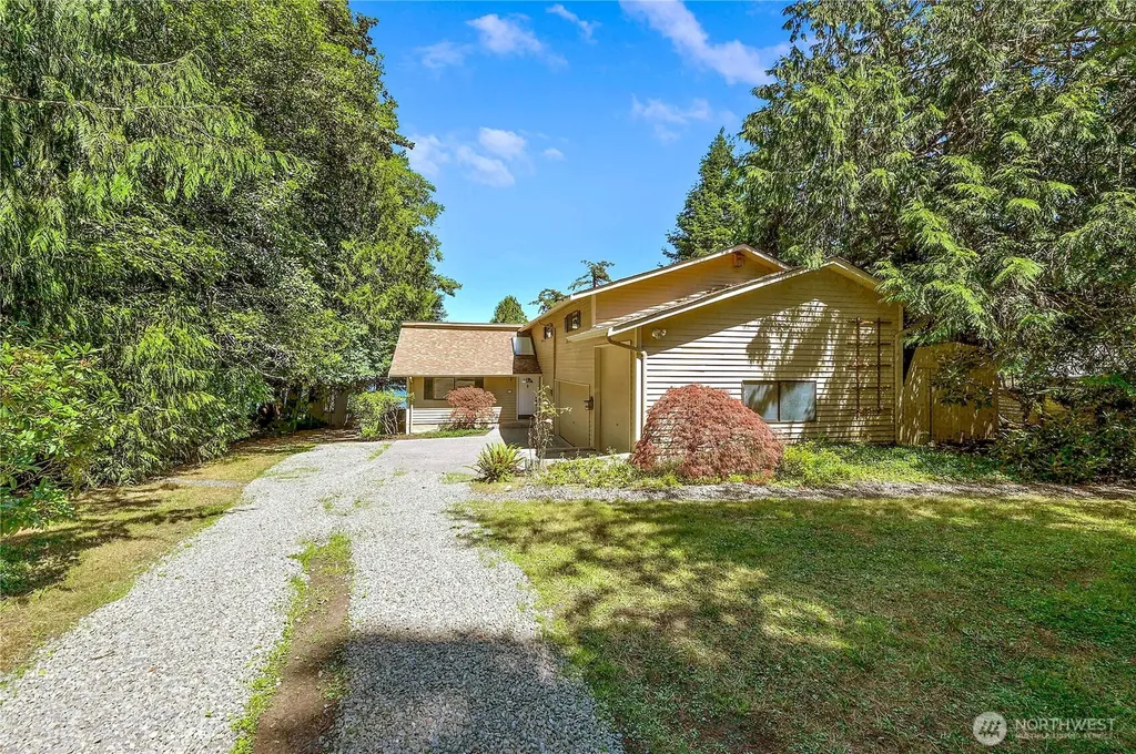 261 Verner Avenue Port Ludlow WA 98365