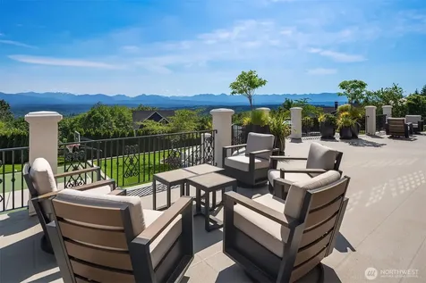 26408 NE 70th Street Redmond WA 98053