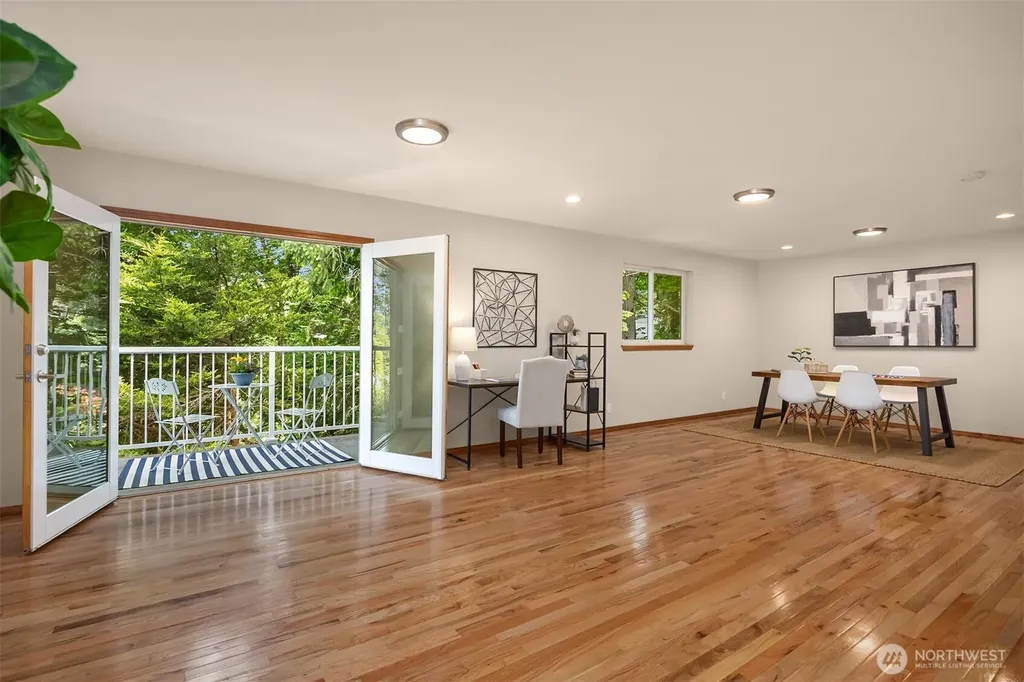 24390 Mount Washington View Lane NW Poulsbo WA 98370