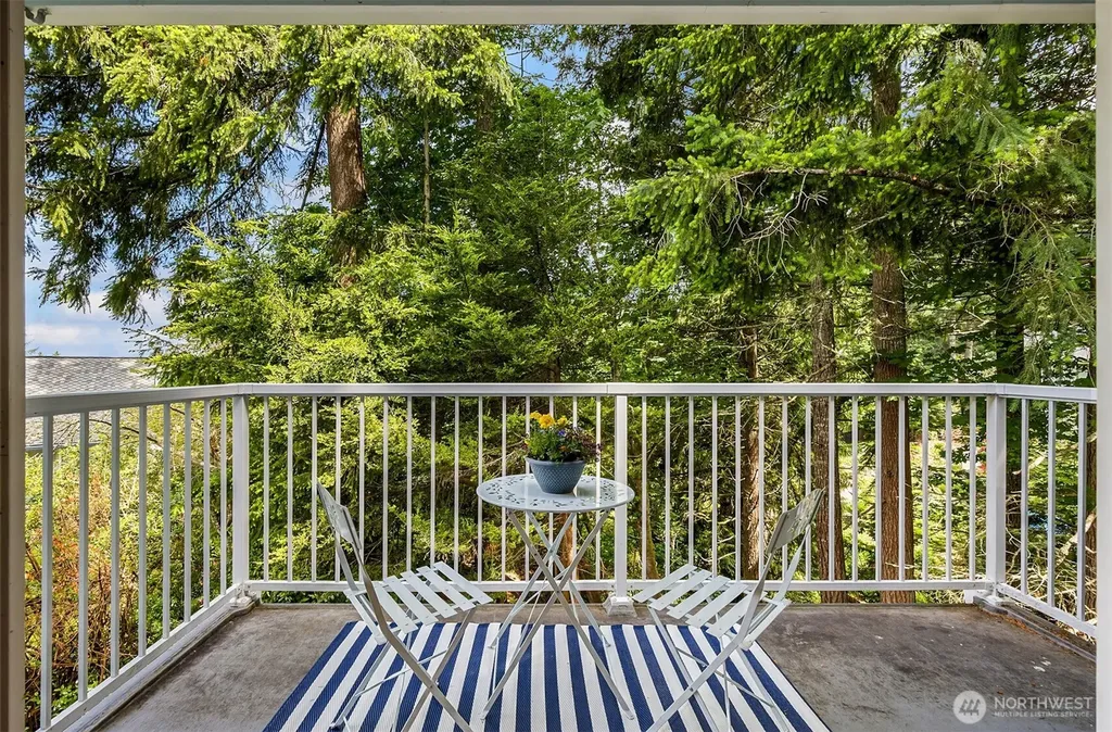 24390 Mount Washington View Lane NW Poulsbo WA 98370