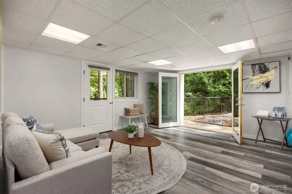 24390 Mount Washington View Lane NW Poulsbo WA 98370