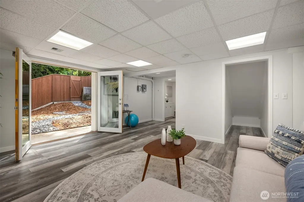 24390 Mount Washington View Lane NW Poulsbo WA 98370