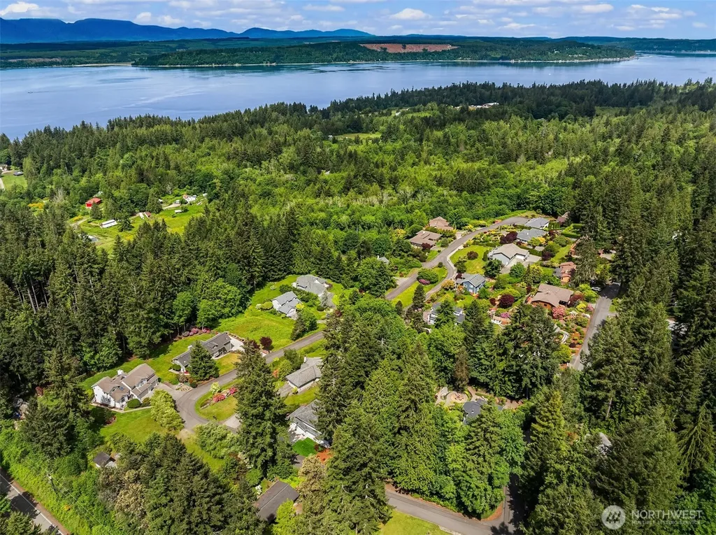 24390 Mount Washington View Lane NW Poulsbo WA 98370