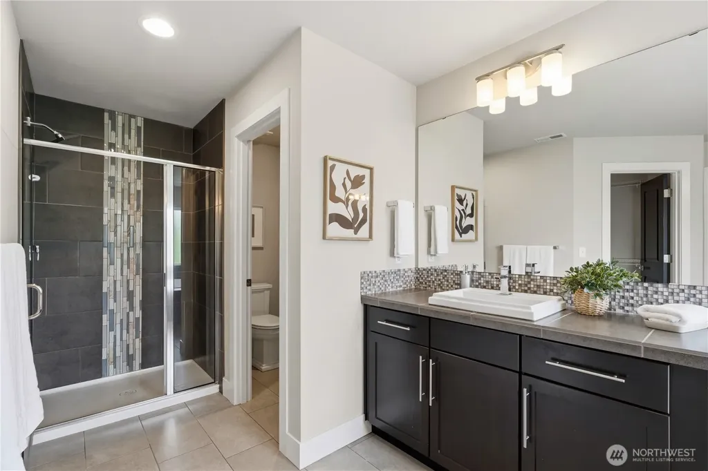 1521 184th Street SW Lynnwood WA 98037