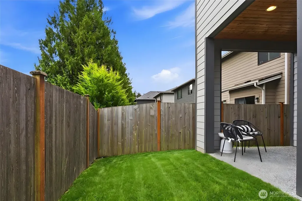 1521 184th Street SW Lynnwood WA 98037