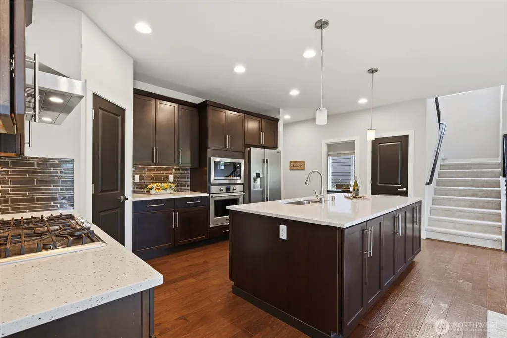 1521 184th Street SW Lynnwood WA 98037