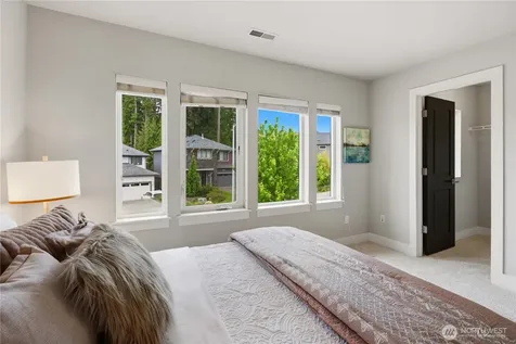 1521 184th Street SW Lynnwood WA 98037