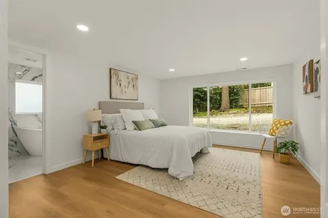 12569 37th Avenue NE Seattle WA 98125
