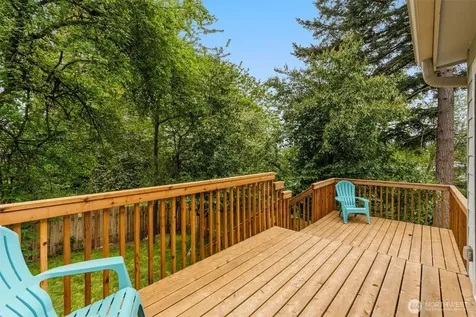 12569 37th Avenue NE Seattle WA 98125