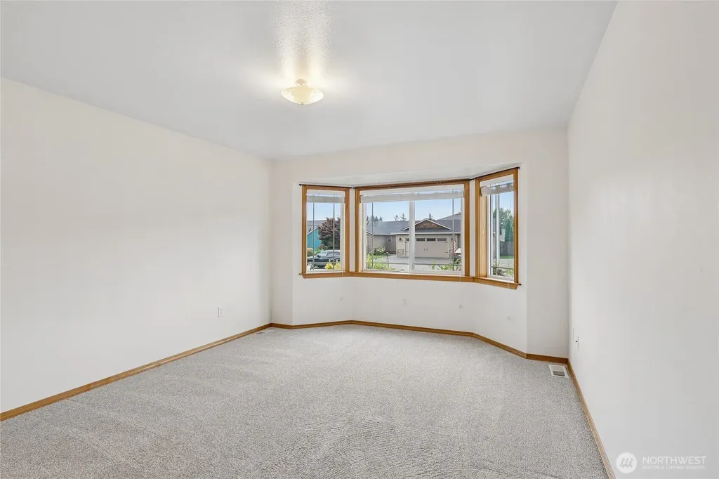 19029 45th Drive NE Arlington WA 98223