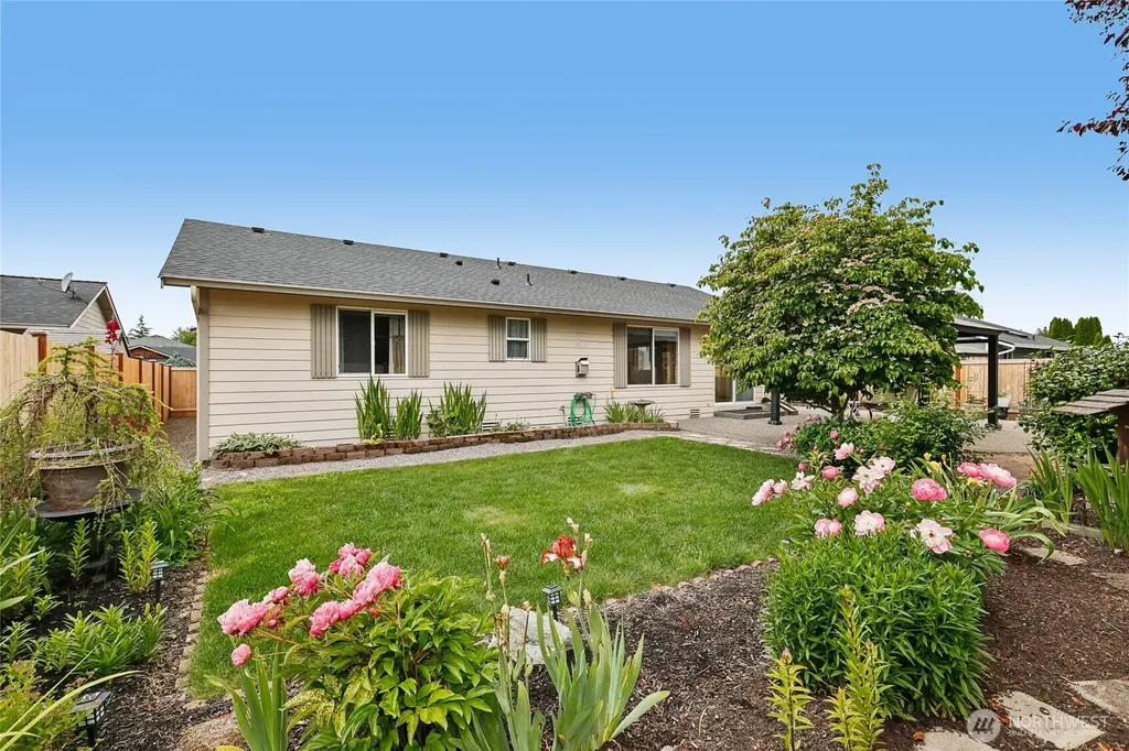 19029 45th Drive NE Arlington WA 98223