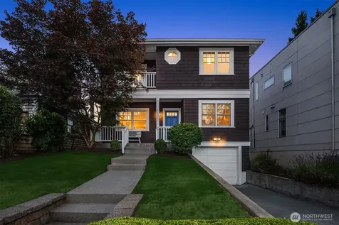 4839 NE 43rd Street Seattle WA 98105