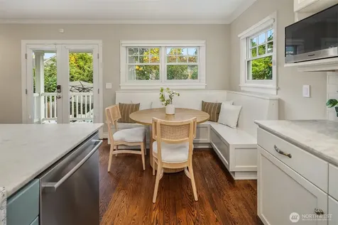4839 NE 43rd Street Seattle WA 98105