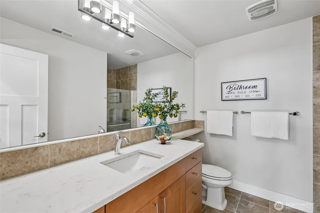 22907 SE 52nd Street Issaquah WA 98029