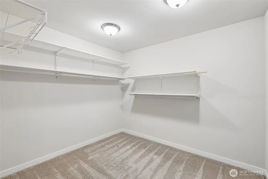 22907 SE 52nd Street Issaquah WA 98029