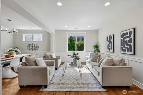 22907 SE 52nd Street Issaquah WA 98029